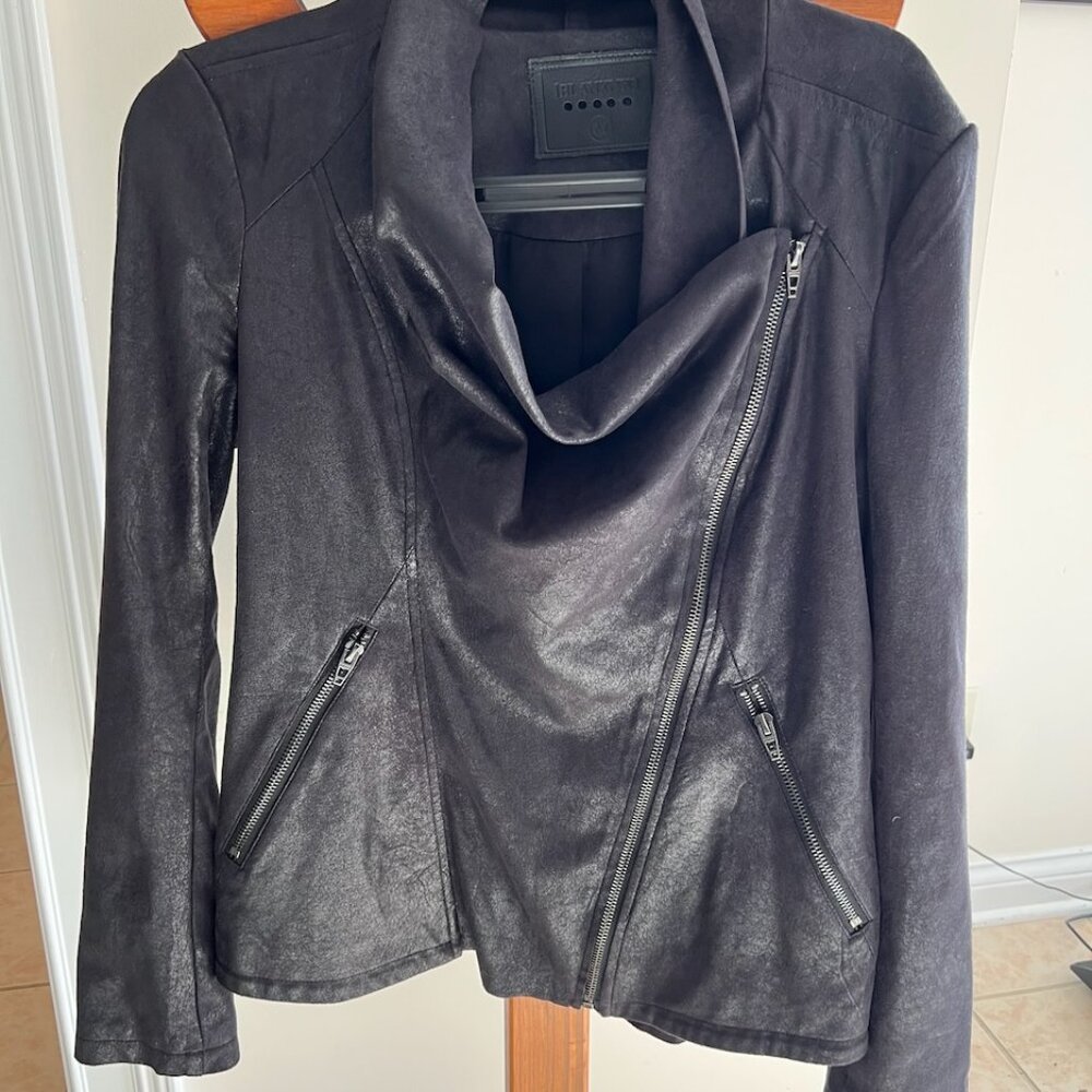 Blank NYC black faux leather jacket size M
